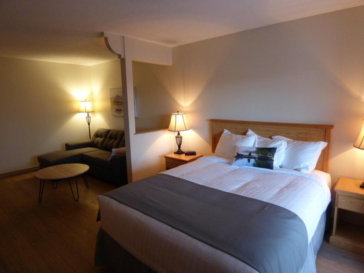 Chateau Logue Hotel 마니와키 외부 사진