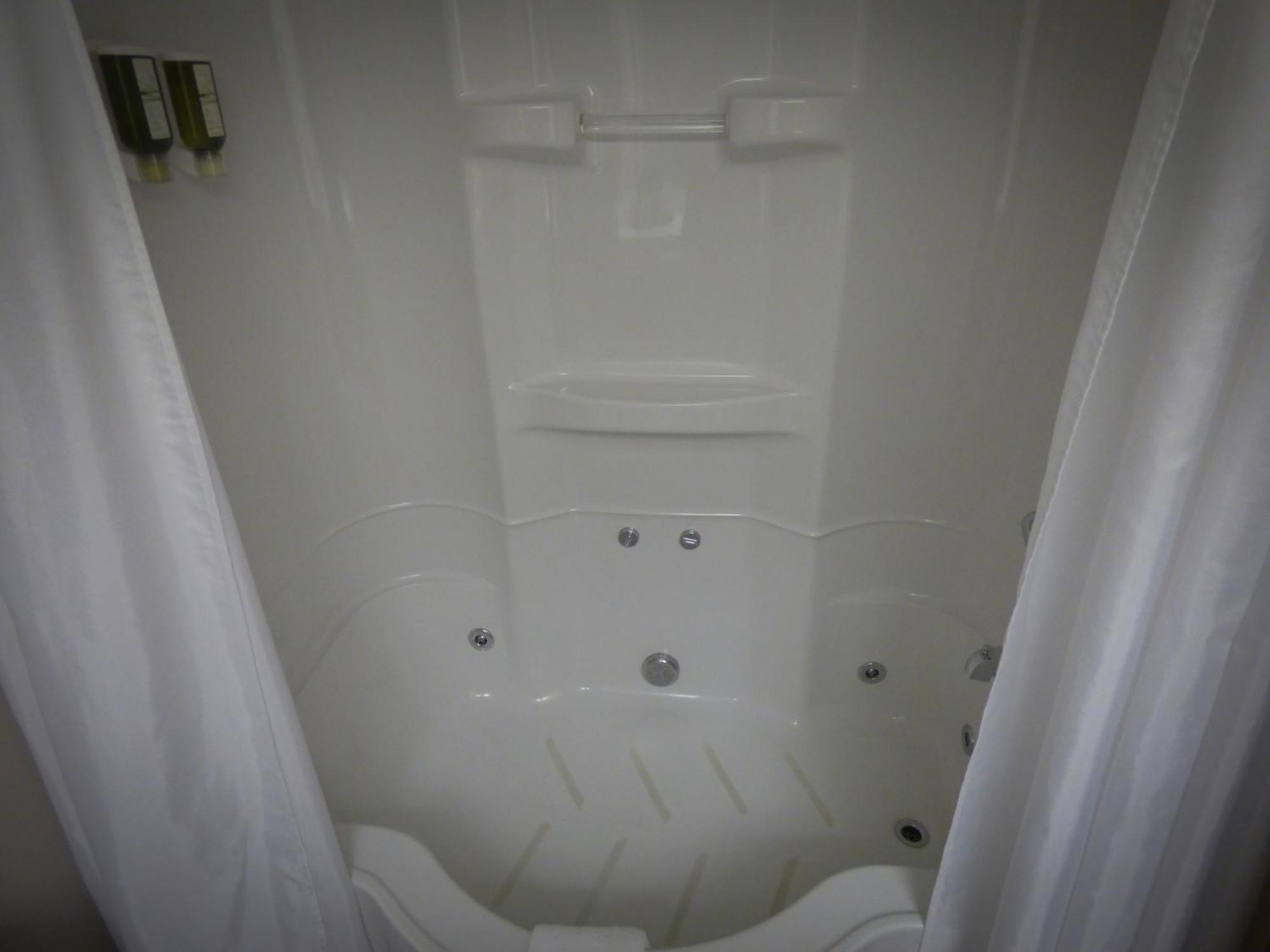 Chateau Logue Hotel 마니와키 외부 사진